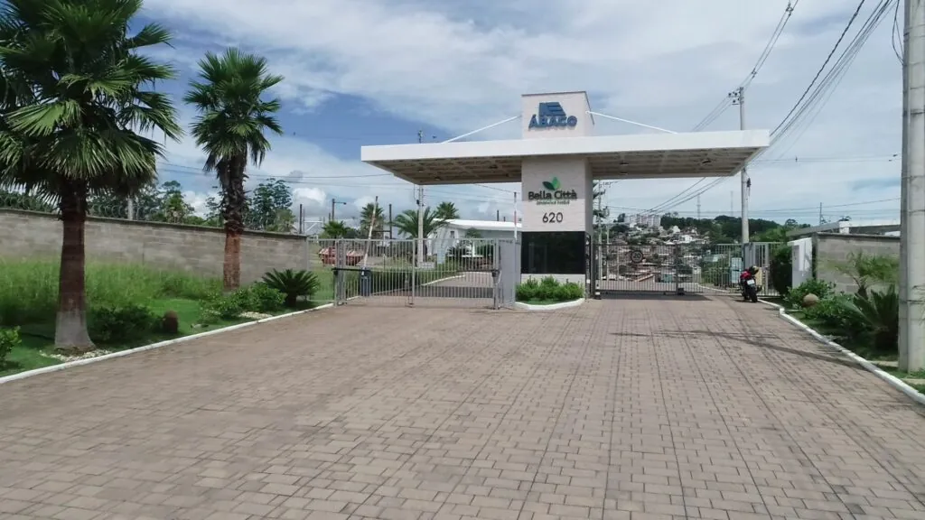 Bella Città Condomínio Parque